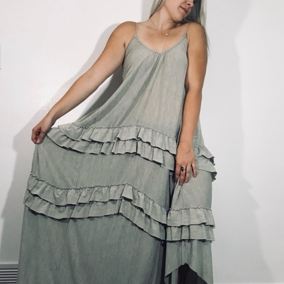 Free People Dresses & Skirts - Free People Beach Strappy Maxi Ruffle Dress